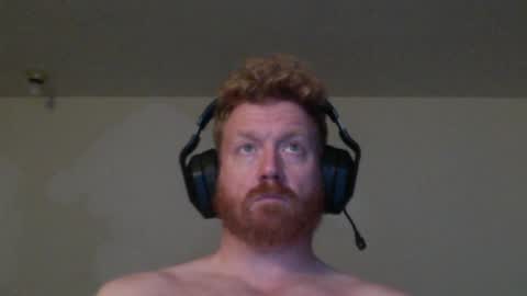 Snapshot of wadonis33 chatting on February 3, 3:09 am wadonis online show from February 3, 3:09 am