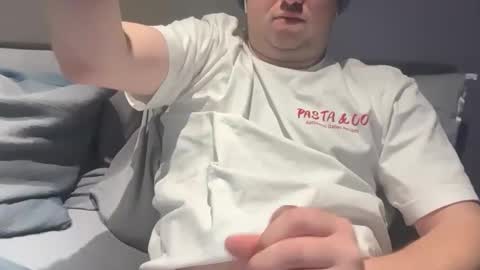 wowaweeman online show from February 15, 7:43 pm