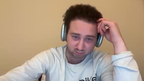 wowaweeman online show from February 21, 3:07 am