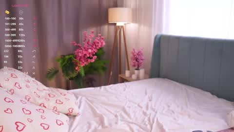  Lina online show from April 17, 9:45 am