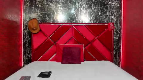 waleska   online show from November 22, 12:26 pm