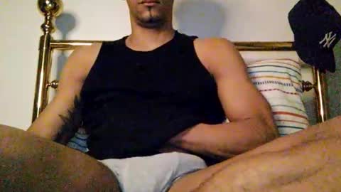 Snapshot of wali170097 chatting on March 7, 2:57 am ghhhgh online show from March 7, 2:57 am