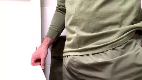 walke1cg online show from February 4, 8:24 am