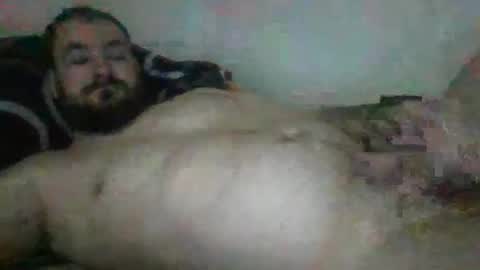 Snapshot of wally792 chatting on February 5, 4:39 am Vali online show from February 5, 4:39 am