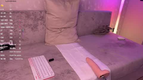 Snapshot of walt_enjoy chatting on May 6, 12:43 pm Walt Enjoy online show from May 6, 12:43 pm