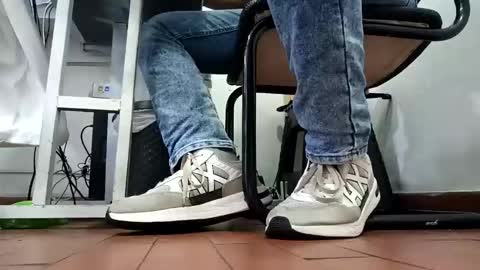 WaltherFeet  online show from October 6, 7:33 pm