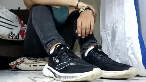 WaltherFeet  online show from April 15, 9:48 pm