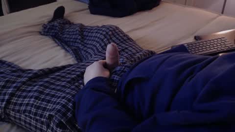 I love the ol in-n-out  online show from January 28, 4:50 am