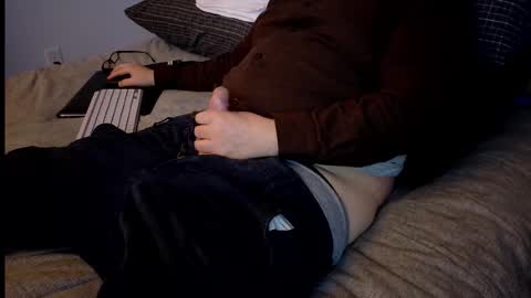 Snapshot of waltsobchak chatting on December 17, 2:28 am I love the ol in-n-out online show from December 17, 2:28 am