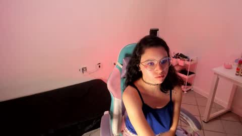 Snapshot of wandadoll chatting on February 10, 11:45 pm Wanda online show from February 10, 11:45 pm
