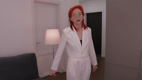 Rey online show from December 10, 5:44 pm