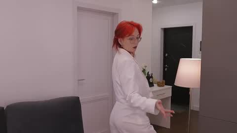 Rey online show from December 11, 12:02 am