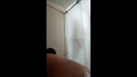 wanderlust_686 online show from April 14, 5:30 pm