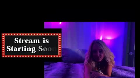 WanderlustCrush online show from April 12, 7:19 pm