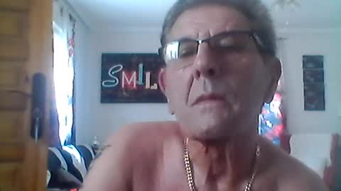 Snapshot of wanker1565 chatting on July 20, 11:01 am wanker1565 online show from July 20, 11:01 am