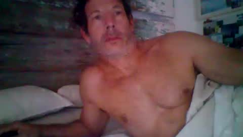 want_to_be_recognized online show from March 29, 1:33 pm