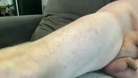 wantachubbybear online show from April 18, 12:31 pm