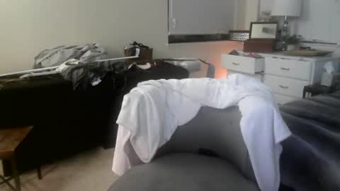 wantmymantofukme online show from October 25, 6:54 am