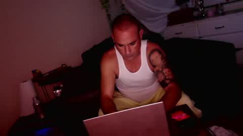 wantmymantofukme online show from November 14, 1:10 pm