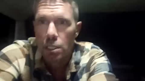 wardog5546 online show from April 18, 9:02 am