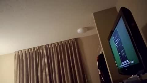 warmwetcaramel online show from November 12, 9:42 am