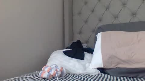 wasiancutie online show from May 16, 7:56 pm
