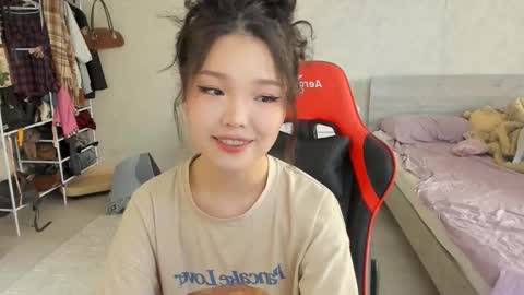 Snapshot of wastforu chatting on November 19, 8:14 am wastforu online show from November 19, 8:14 am