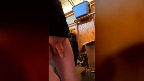 Snapshot of watch_me_cum_5 chatting on March 7, 5:21 pm watch_me_cum_5 online show from March 7, 5:21 pm