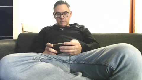 Snapshot of watchmecum78 chatting on November 18, 2:43 pm watchmecum78 online show from November 18, 2:43 pm