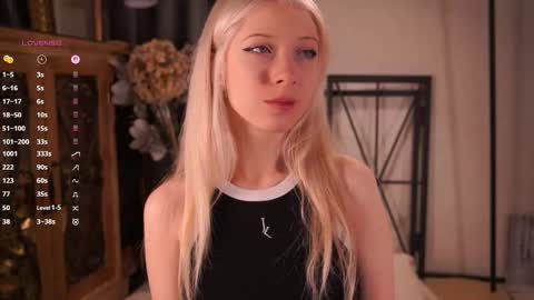 Lily online show from March 15, 4:13 pm