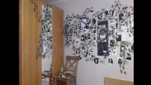 Snapshot of wavy_nights chatting on October 5, 5:00 pm Mina online show from October 5, 5:00 pm