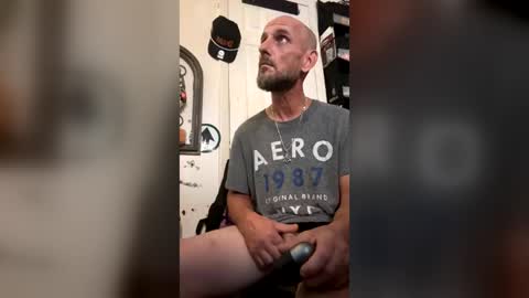 Snapshot of waynedangle chatting on June 28, 12:49 am Mike Hunt online show from June 28, 12:49 am
