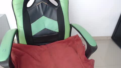 Trixie 3 online show from March 30, 12:50 pm