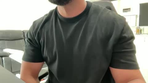 Weapon X online show from January 11, 10:26 pm