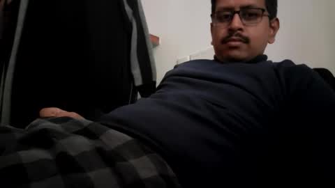 sexyguy online show from February 17, 5:59 am