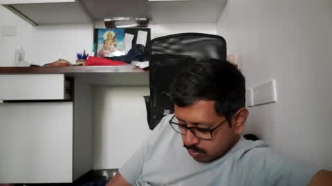 sexyguy online show from February 19, 10:22 am