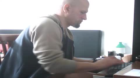Daddy online show from May 3, 5:57 am