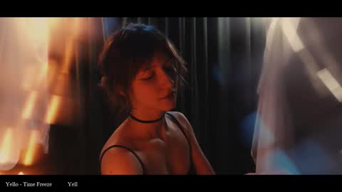 Snapshot of webcora chatting on January 13, 6:35 pm Coraline online show from January 13, 6:35 pm