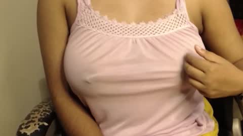 Snapshot of webshowxxx chatting on November 24, 4:18 pm mina online show from November 24, 4:18 pm