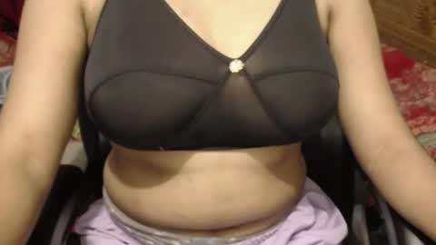 mina online show from August 8, 2:30 pm