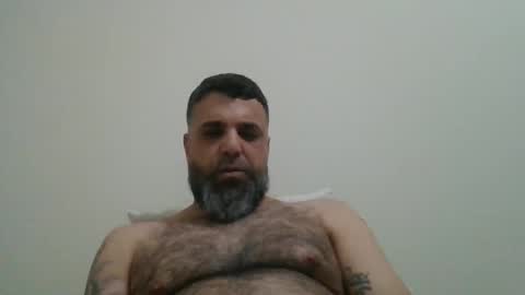 Snapshot of weezy210 chatting on June 7, 12:48 am Weezy online show from June 7, 12:48 am