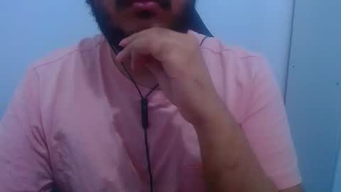 wellingtont online show from December 16, 8:03 pm