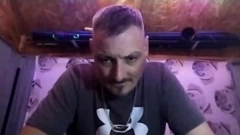 Welshdragon37 online show from December 22, 11:24 pm