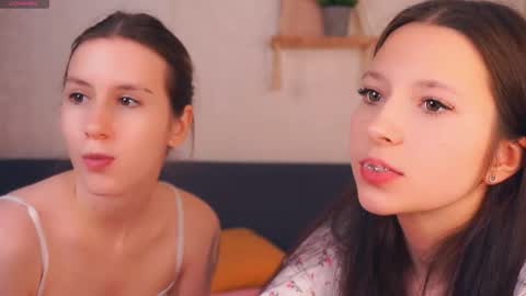 Nora online show from November 23, 7:35 pm