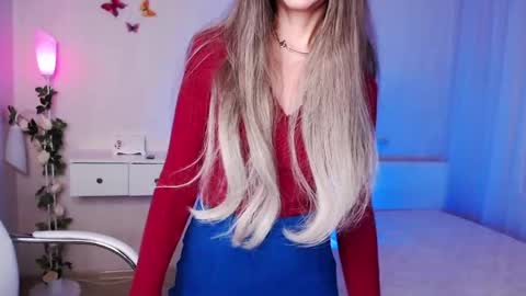 Wendi Foster online show from December 18, 7:41 pm