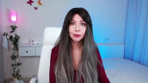 Wendi Foster online show from January 15, 8:16 pm