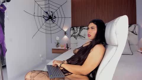 Snapshot of wendolyn_orange69_ chatting on October 20, 1:55 pm Wendolyn online show from October 20, 1:55 pm