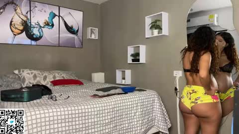 Wendy Alex online show from May 5, 1:02 am