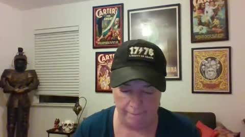 Snapshot of wendycu chatting on May 18, 1:56 am WendyCU online show from May 18, 1:56 am