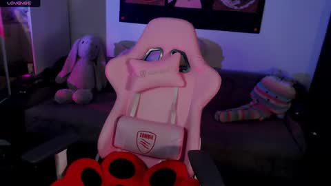 Snapshot of wendyycandy chatting on June 17, 4:19 pm wendyycandy online show from June 17, 4:19 pm